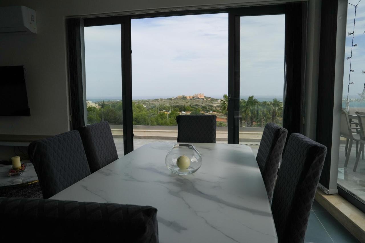 Lux Sea&Country Views With Pool Apartment Mellieha Bagian luar foto